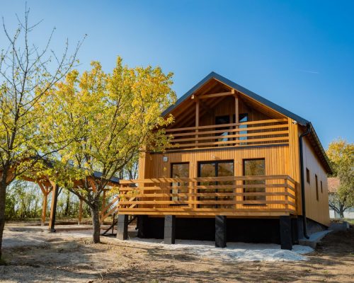 family-plus-kuca-na-sprat